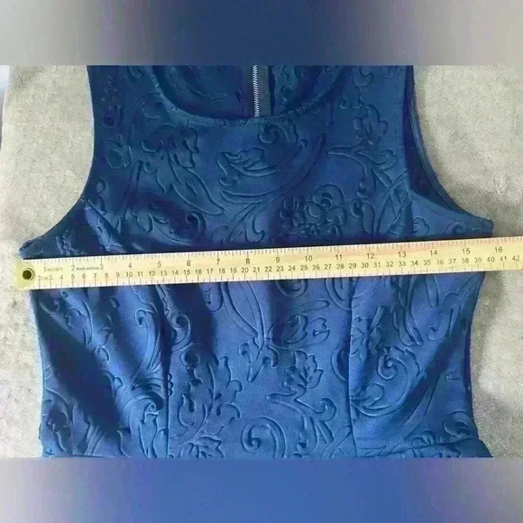 Green Envelope textured A line dress size L - Picture 9 of 9